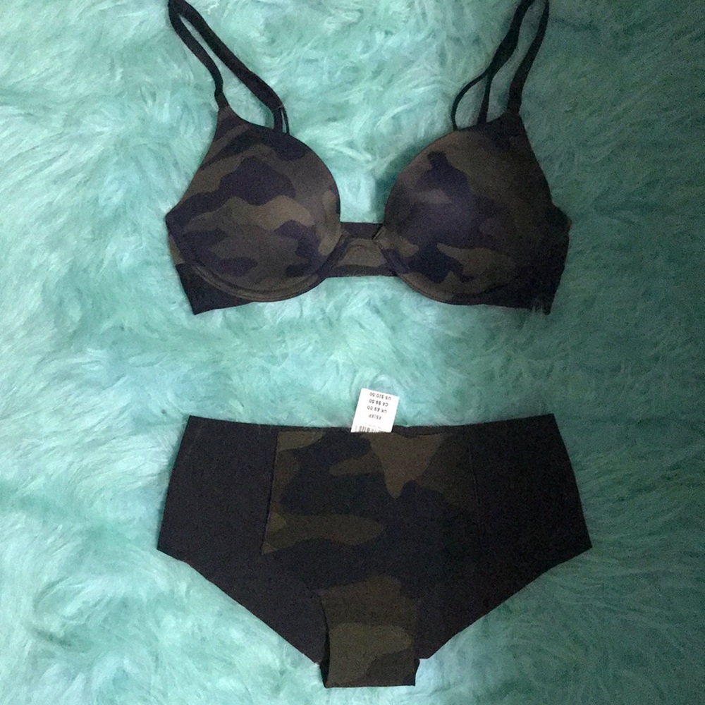VS PINK Camo Bra & Panty Set